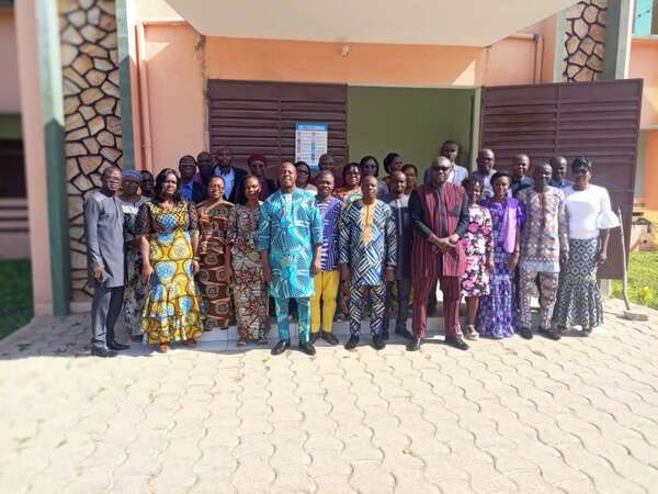 Formation Continue des Secrétaires Exécutifs des 77 mairies du Bénin