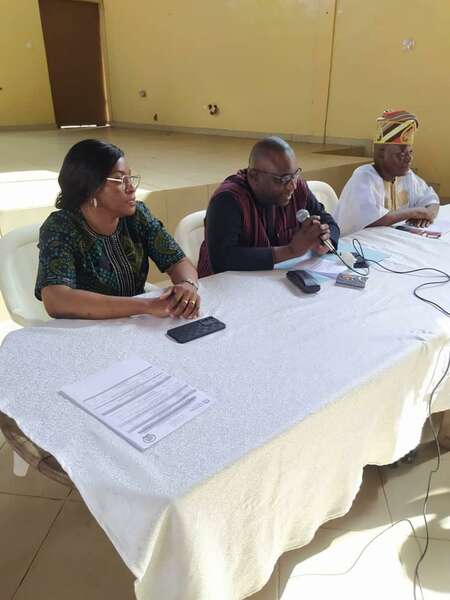 INFO FLASH: formation des élus et du  personnel municipal de Porto-Novo sur les innovations de la réforme du secteur de la décentralisation